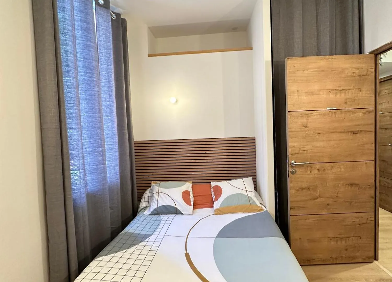 Maison De Ville Tout Confort A Cannes Et A 10 Minutes A Pied De La Plage 0*,