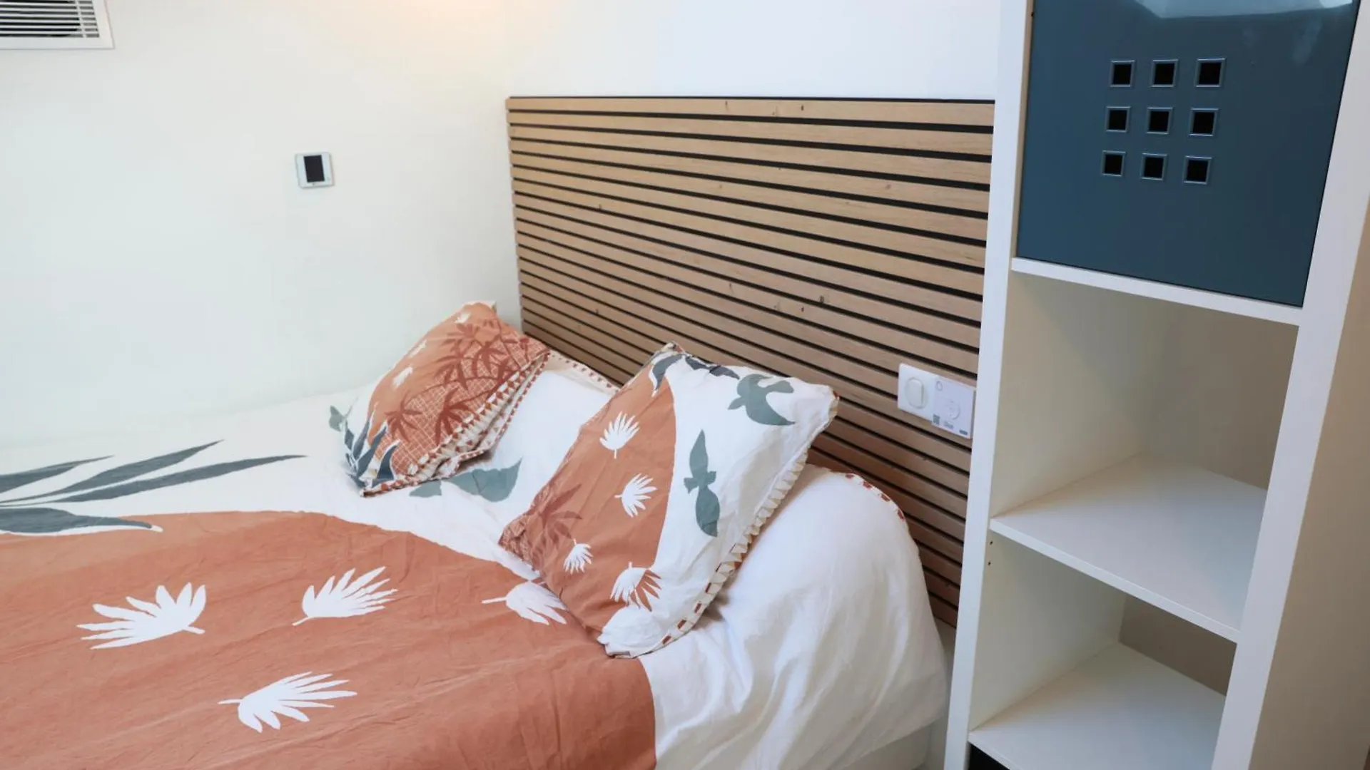Maison De Ville Tout Confort A Cannes Et A 10 Minutes A Pied De La Plage بيت للعطل