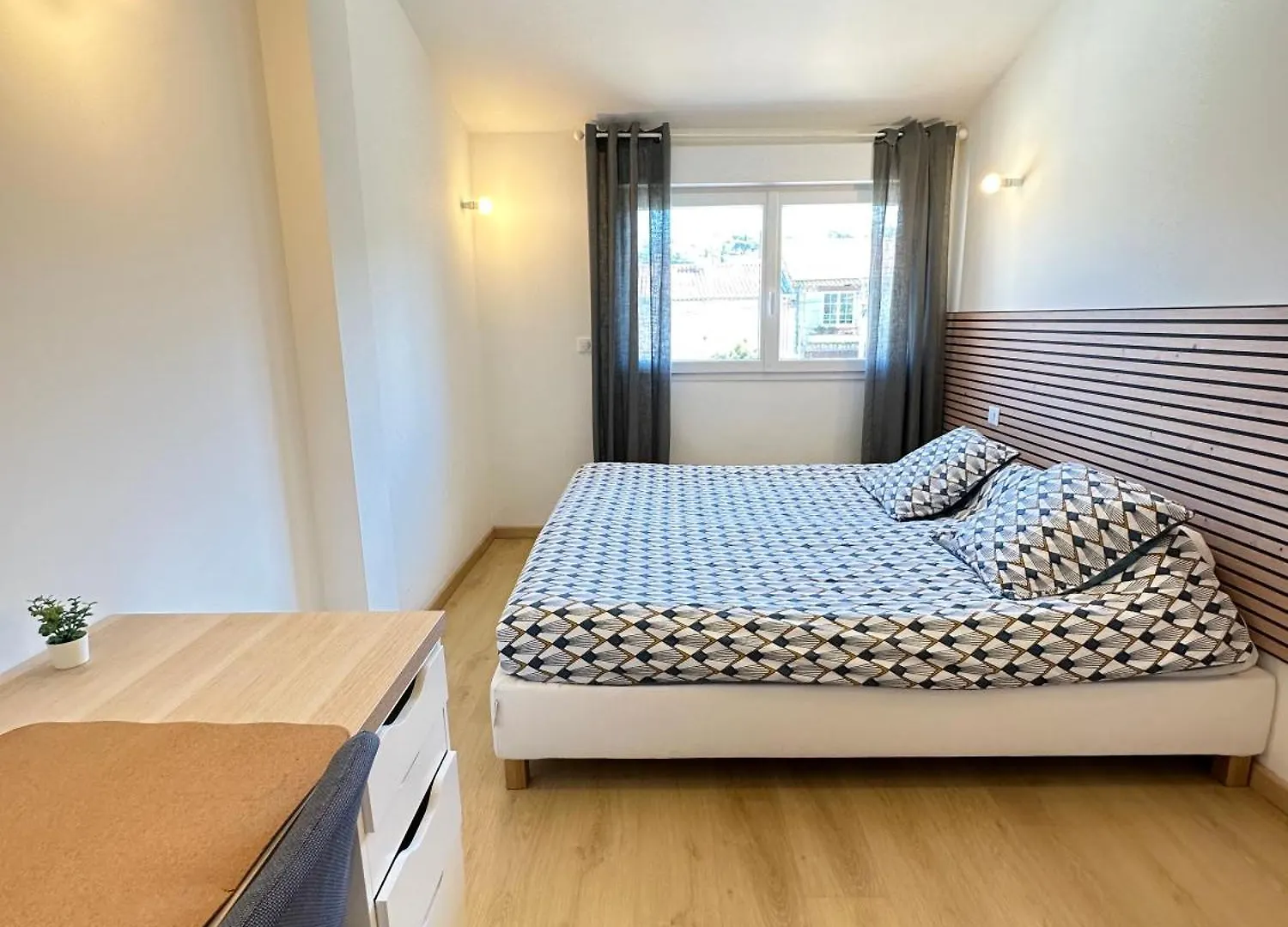 Maison De Ville Tout Confort A Cannes Et A 10 Minutes A Pied De La Plage بيت للعطل