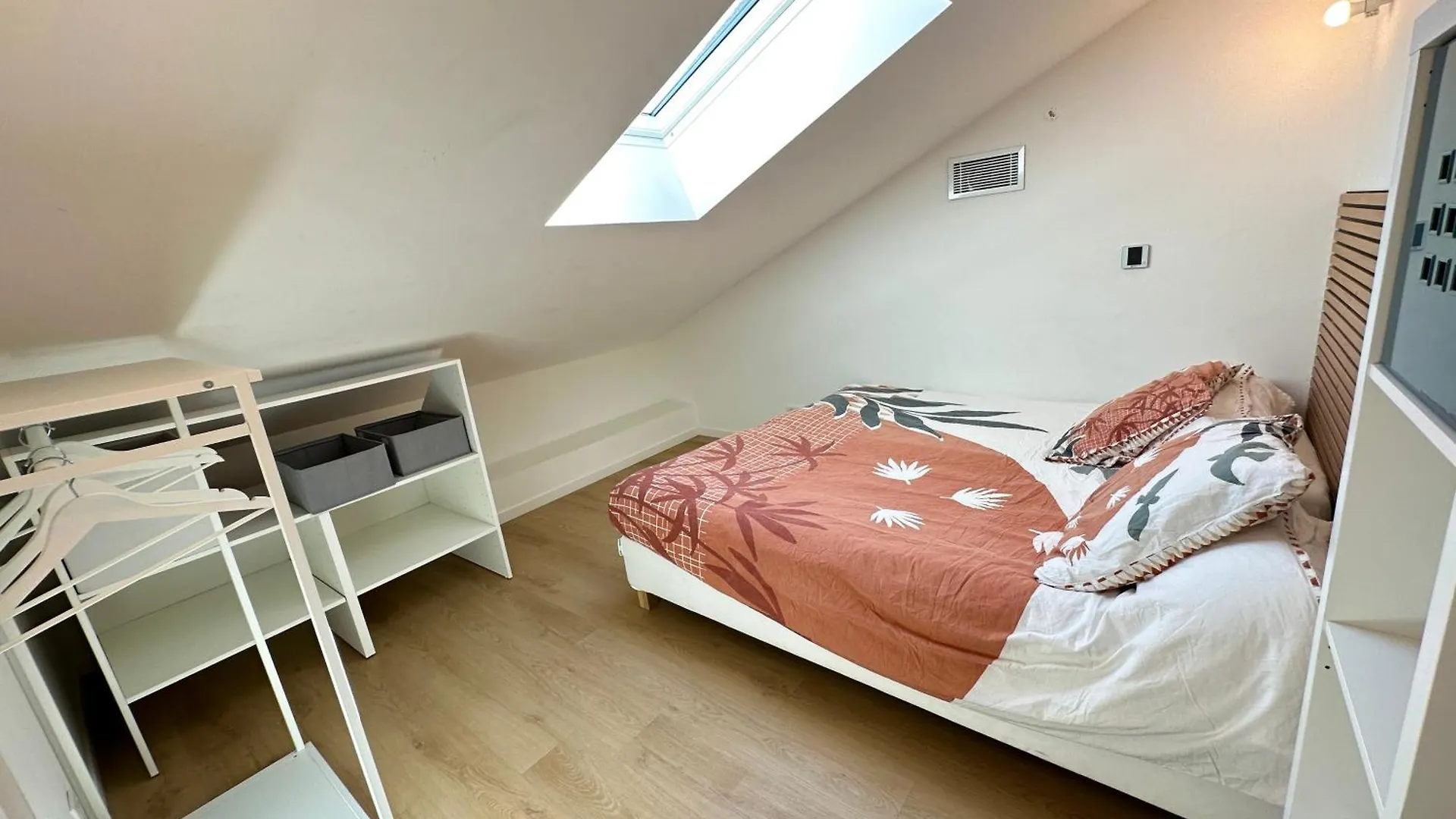 Maison De Ville Tout Confort A Cannes Et A 10 Minutes A Pied De La Plage 0*,  France